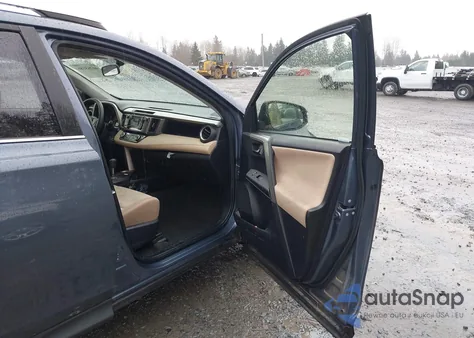 2014 Toyota Rav4 Xle z USA, uszkodzony, nr VIN JTMRFREV8ED050806